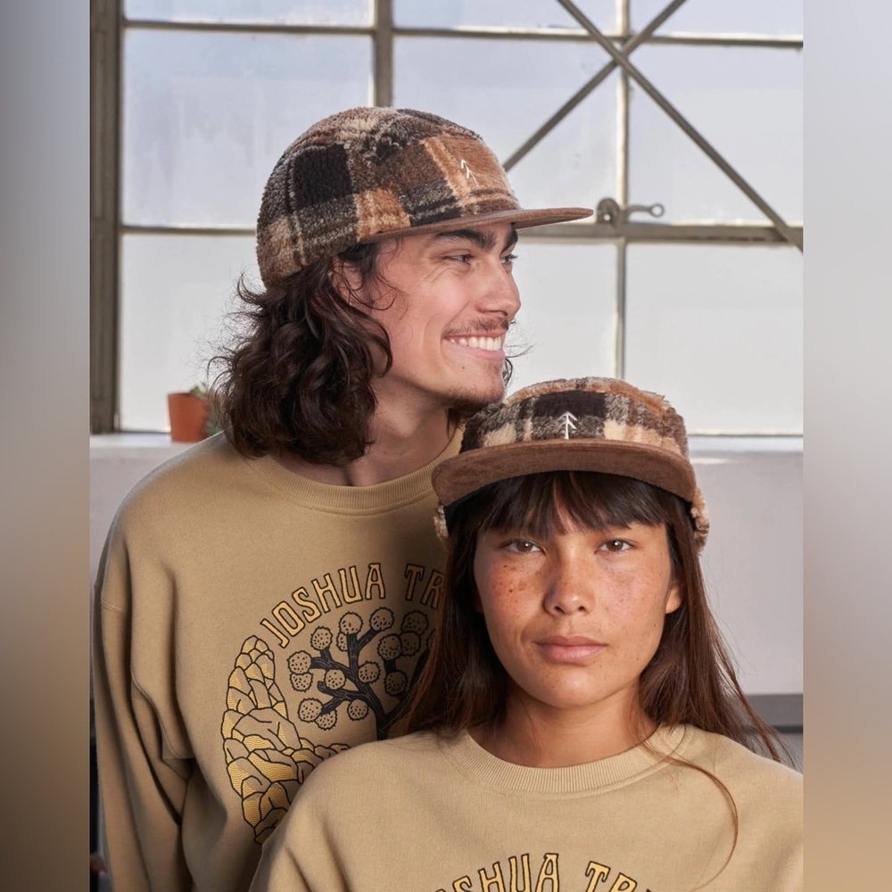 RARE PARKS PROJECT NWT TRAIL CREW 5 PANEL PLAID FLEECE HAT